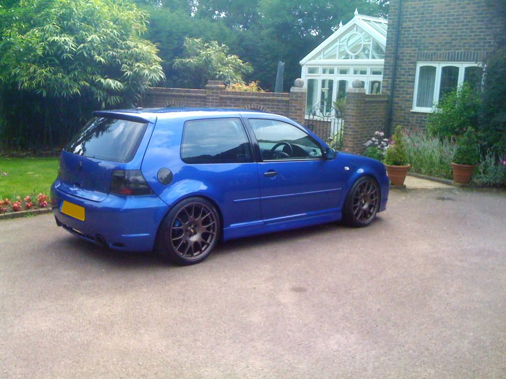 Mk4 Golf - Black B Pillars And More Carbon! | Volkswagen Mark IV Forum